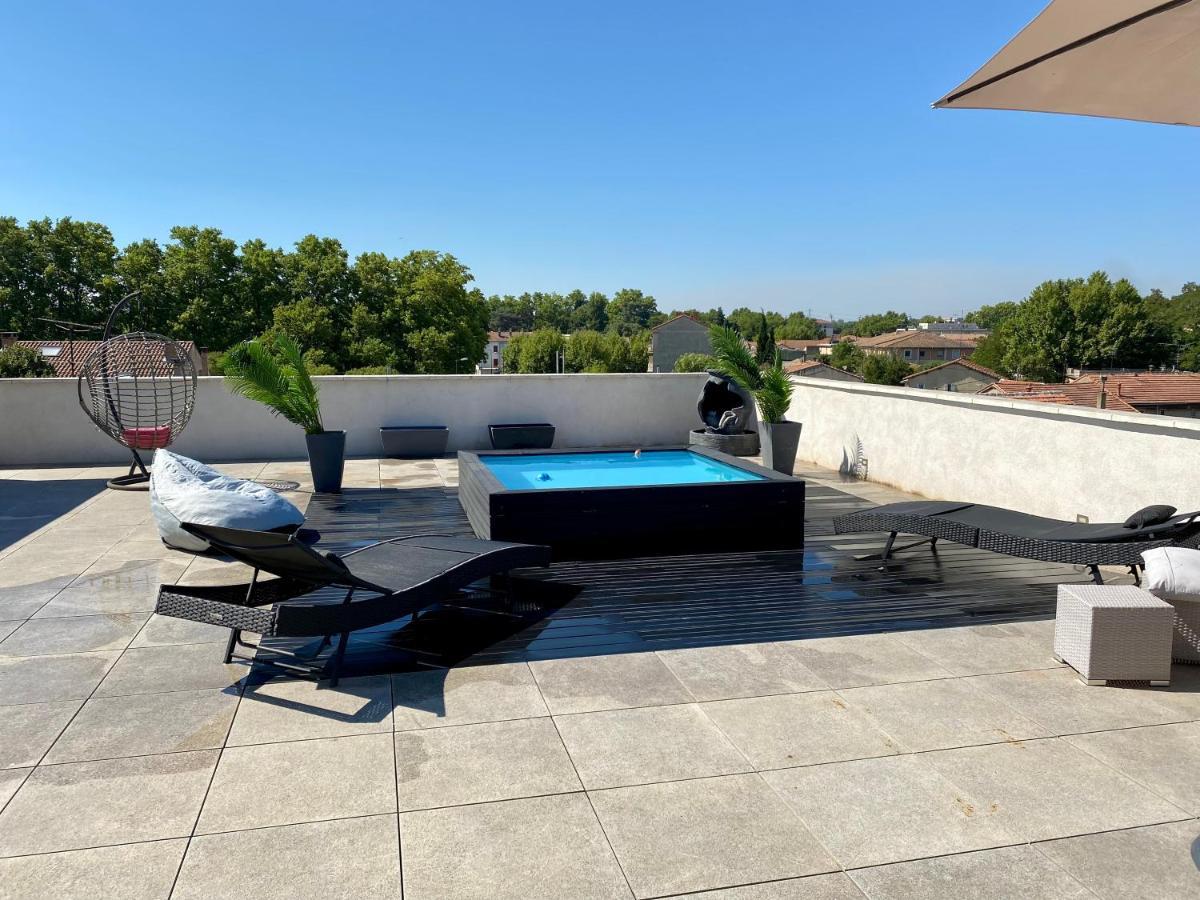 Appartement Rooftop Avec Piscine Avinhão Exterior foto